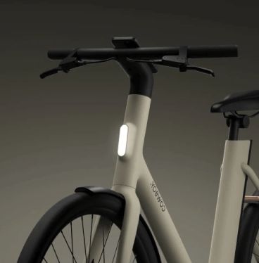 Integrated lights close-up